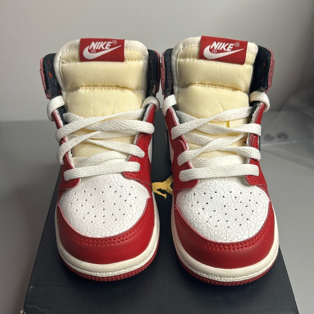 SOLD: Jordan 1